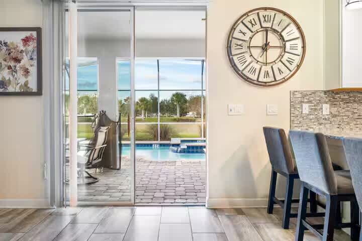 9045 Hazard — Photo 63