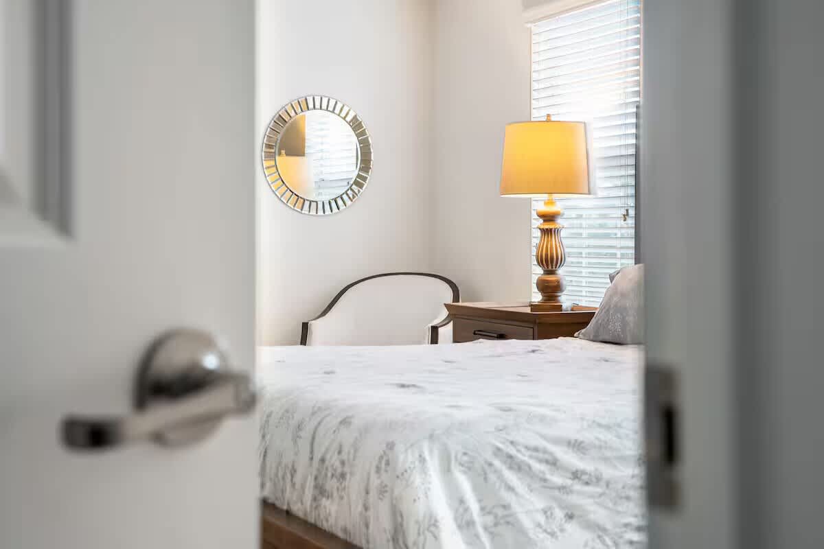 9045 Hazard — Photo 64