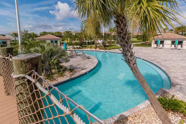 9045 Hazard — Photo 82