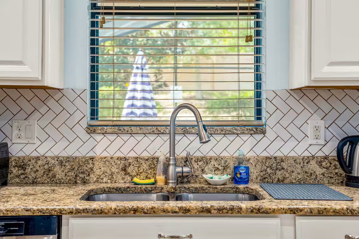 1468 Moon Valley Drive — Photo 70